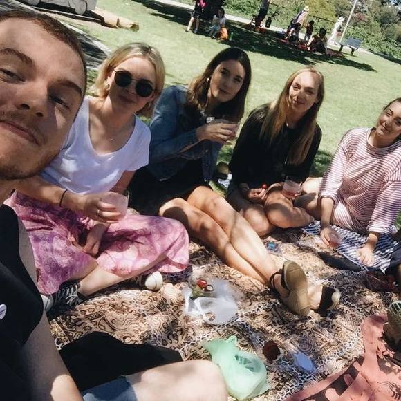 Meet your Posher, Pollyanna - Picture 1 of 1